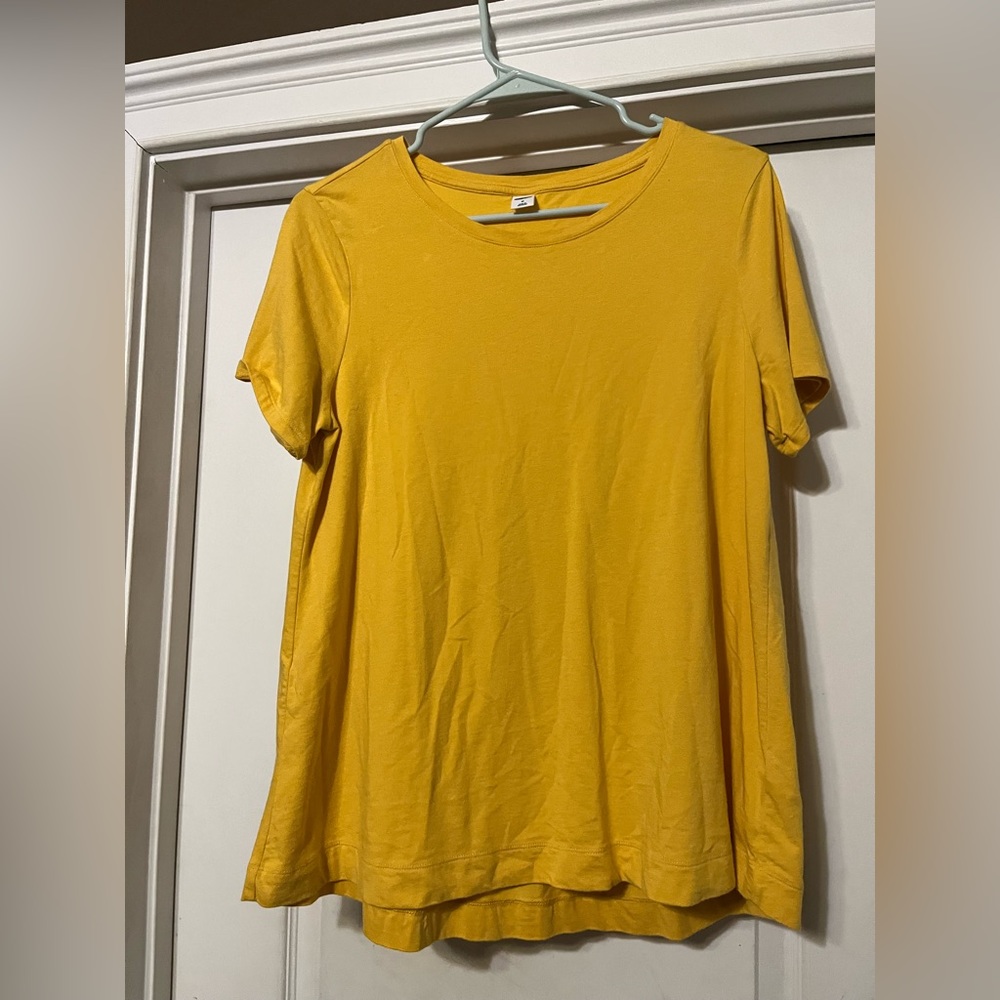 Old Navy women’s top